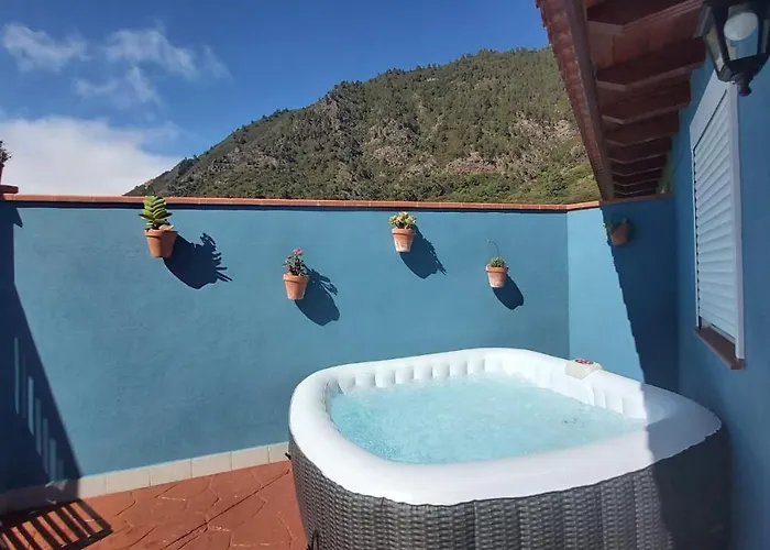 Holiday home La Resbala - Casa Drago *